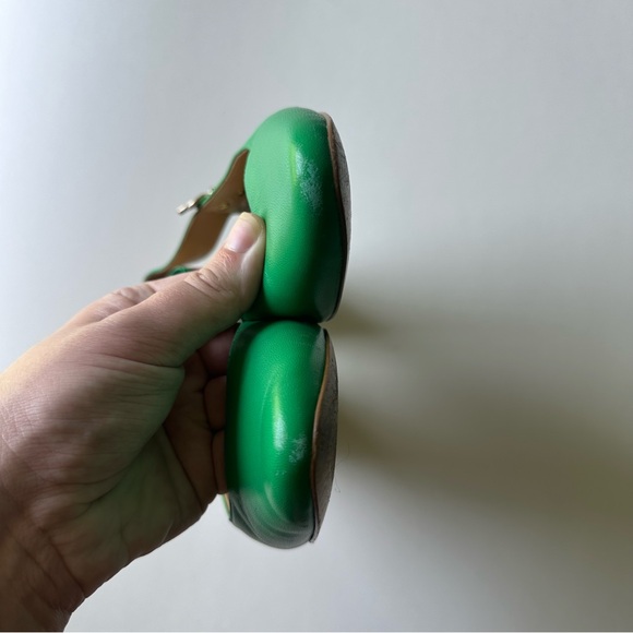 Talbots Green Edison Nappa Slingback Point Toe Leather Bee Charm Flats - Picture 7 of 13